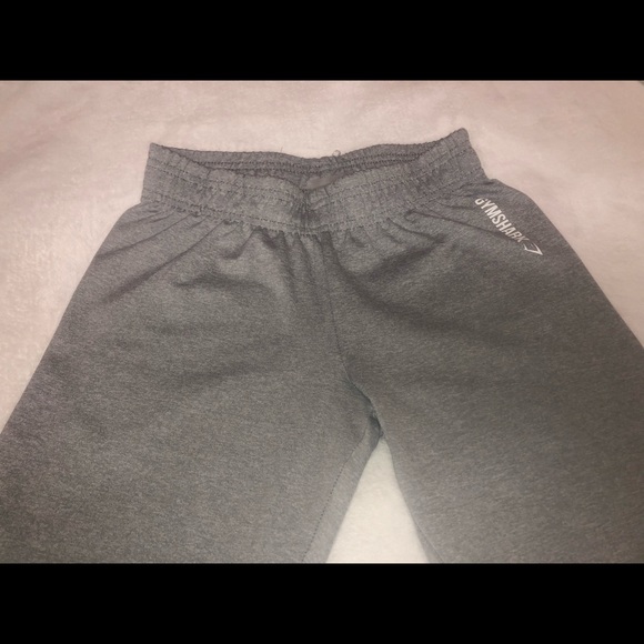 Grey Gymshark leggings - Picture 2 of 4